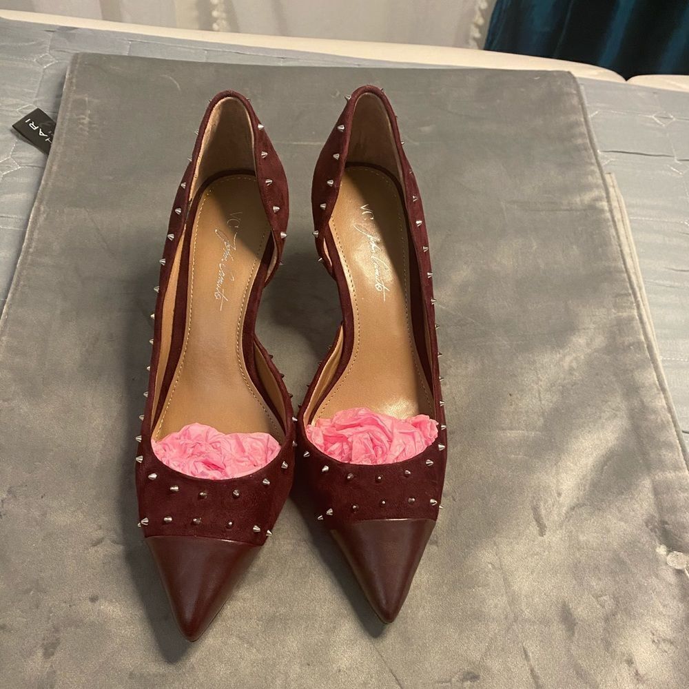 VC John Camuto suede studded heels, size 8